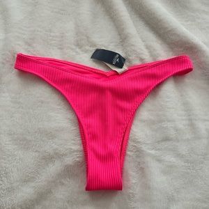 Hollister - high leg bikini bottoms